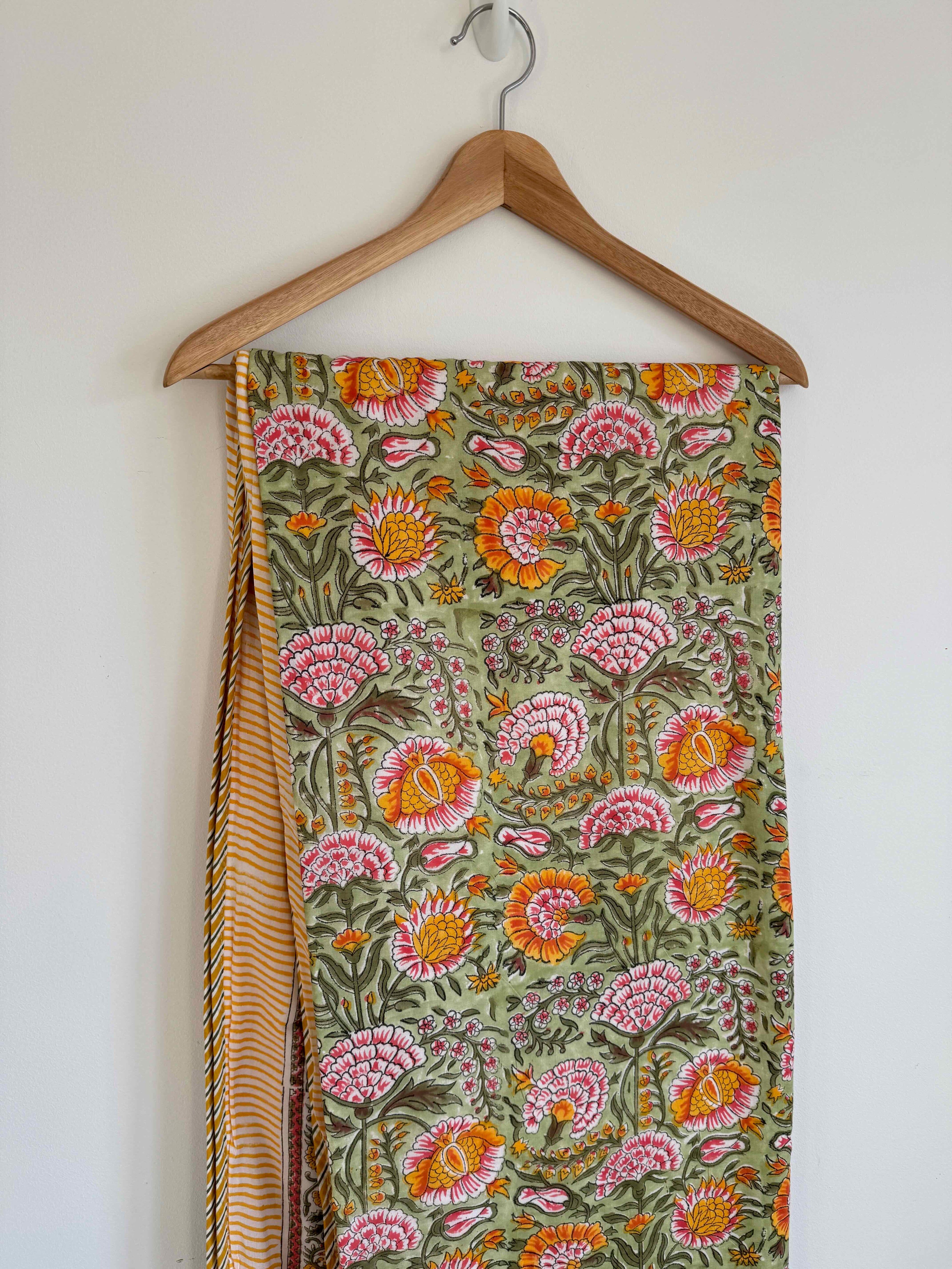 Amber Garden Cotton Quilt - 170 x 220cm