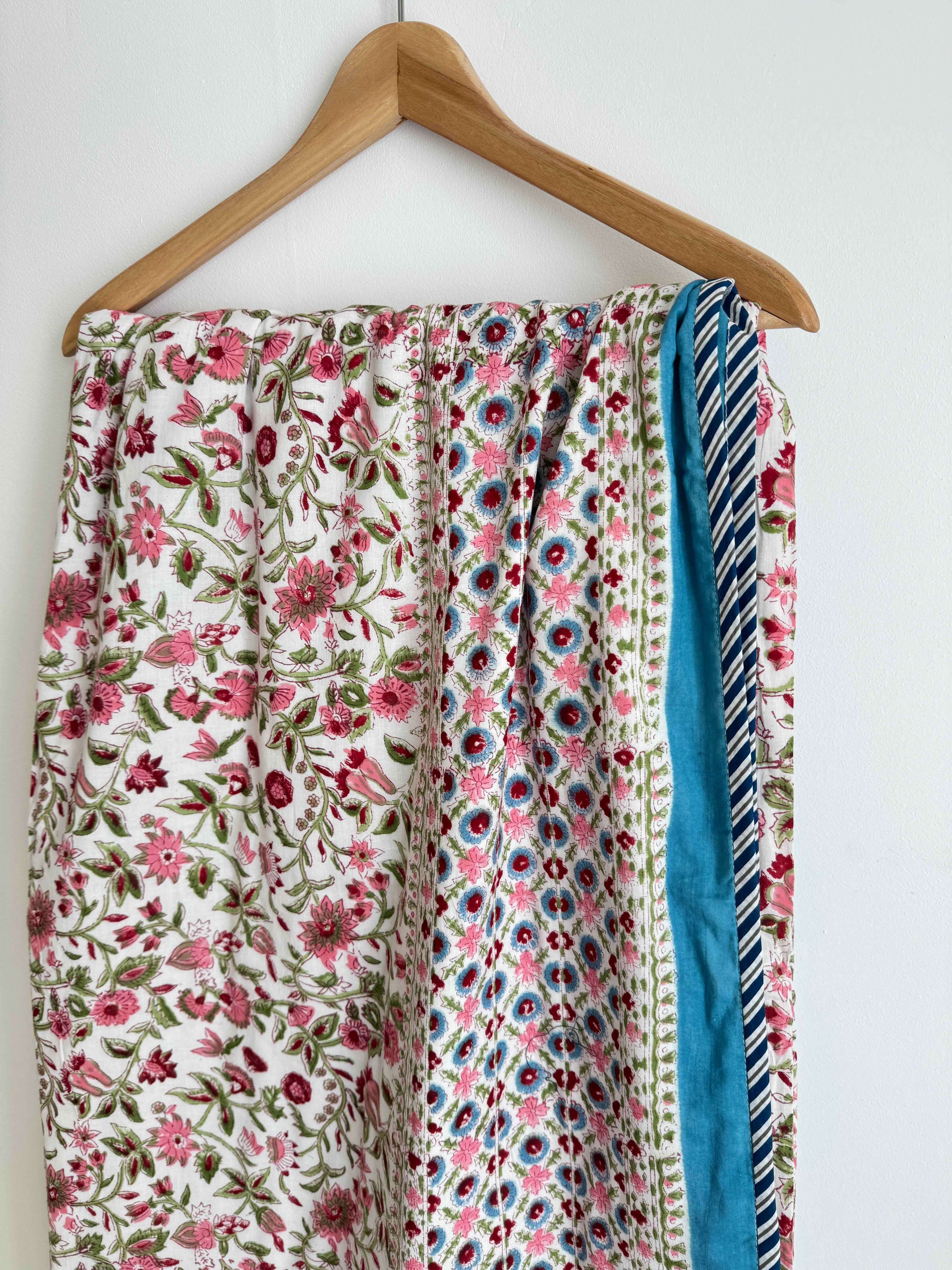 Mini Floral Lightweight Cotton Quilt - King Bed Size