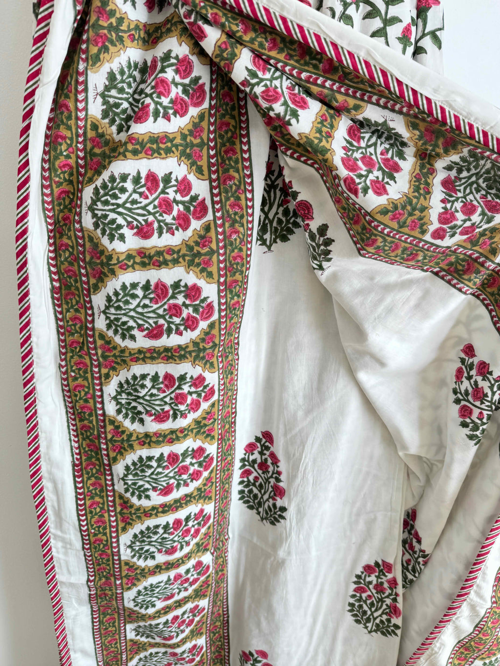 Rose Pink & Green Floral Lightweight Cotton Quilt - King Bed Size