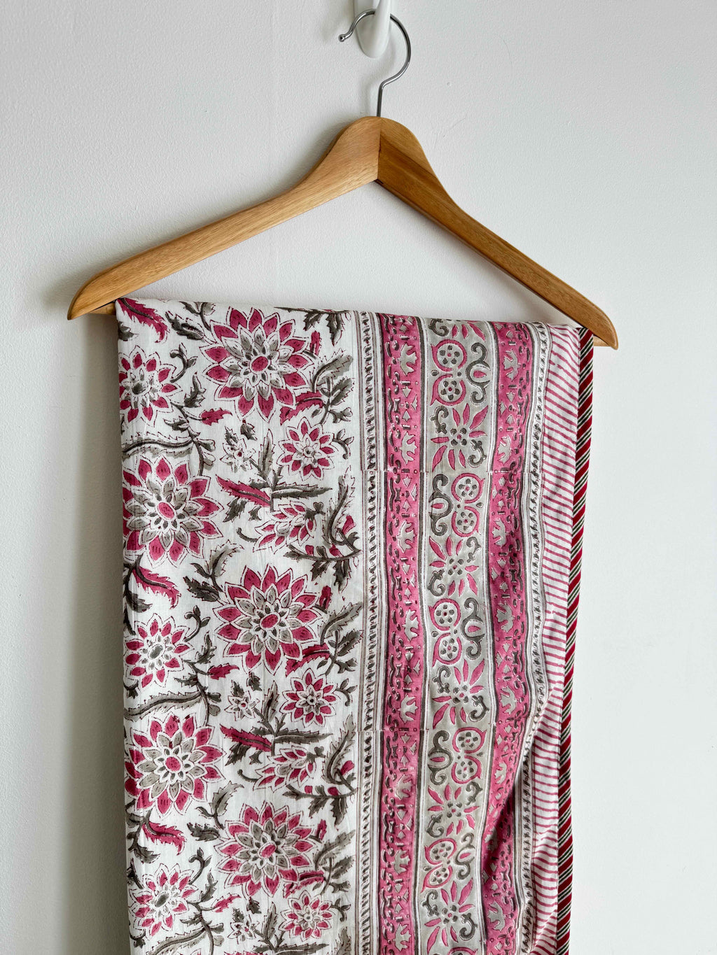 Rose Pink Floral Lightweight Cotton Quilt- Double Bed Size