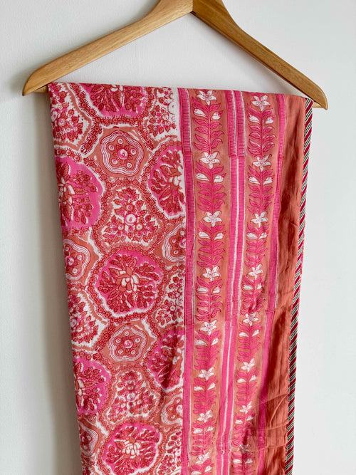 Bright Pink Vines Cotton Quilt - Double Bed Size