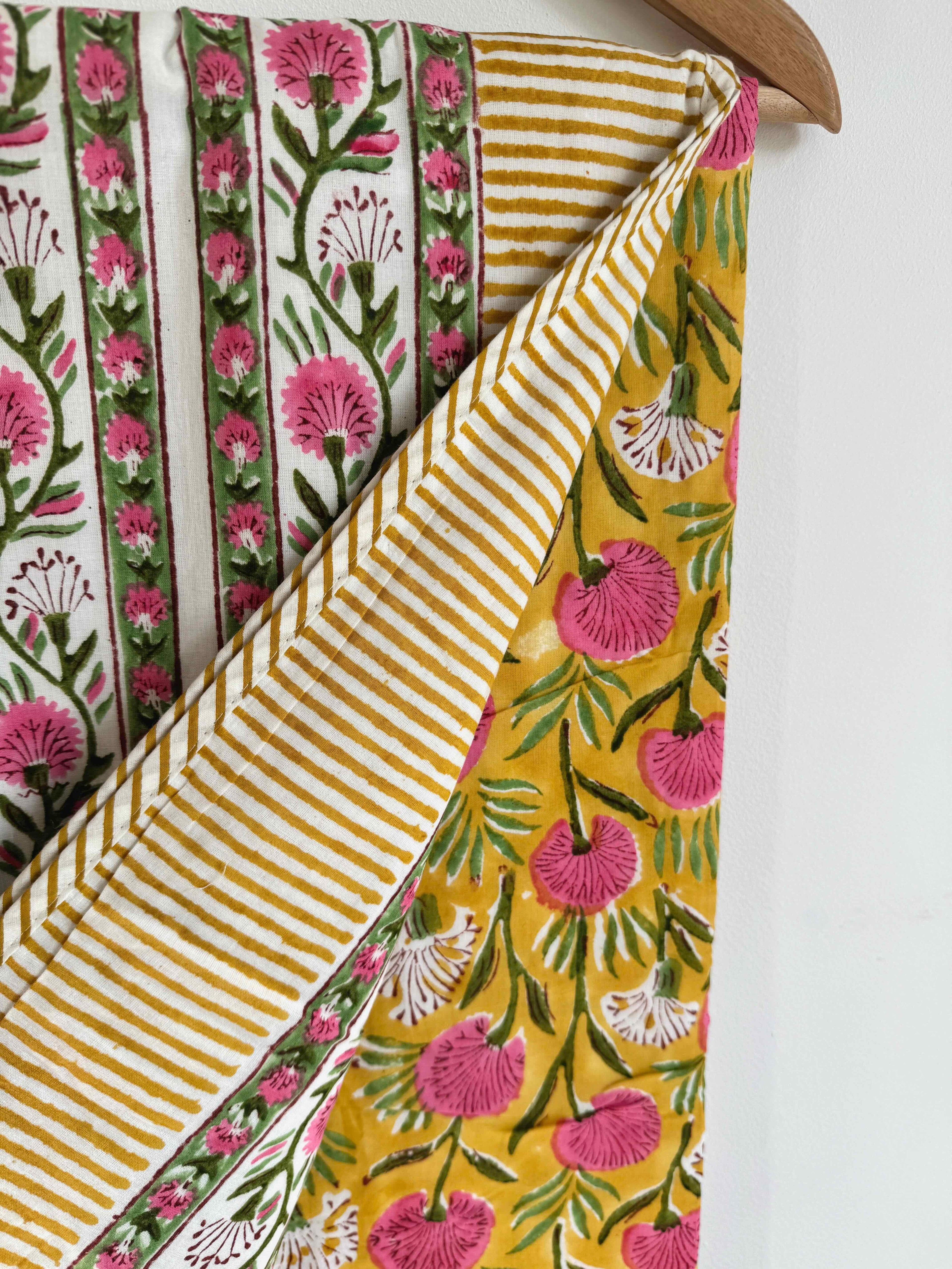 Sun Meadow Cotton Quilt - 170 x 220cm